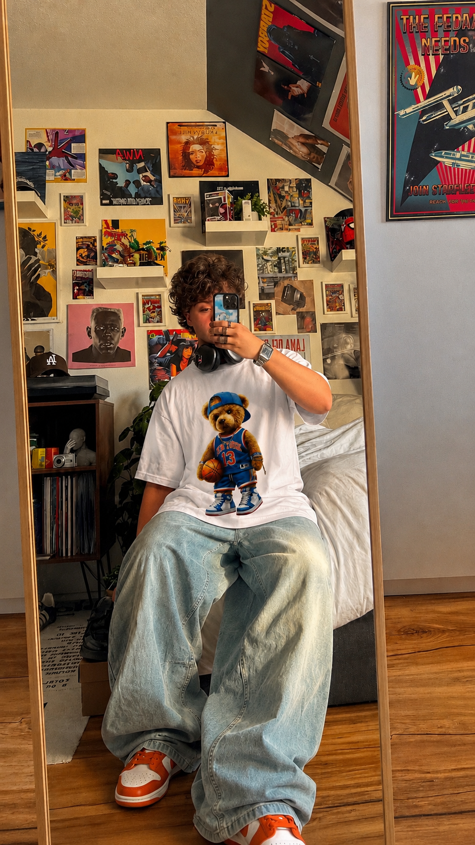 New York Urban Bear Basketball Bear - Unisex Street Wear Urban Tee